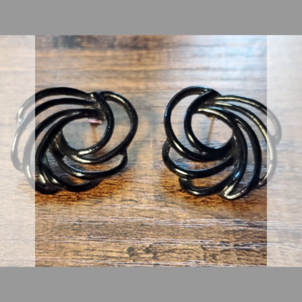 Vintage Black Knot Style Earrings